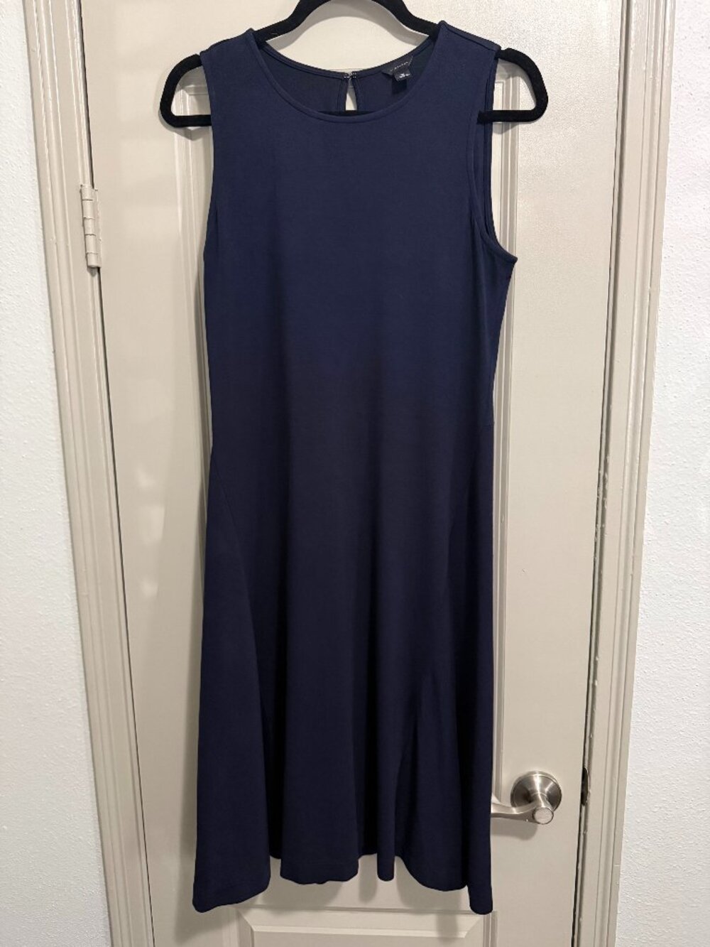 Ann Taylor Fit and Flare A-Line Casual Work Business Black Midi Dress Med